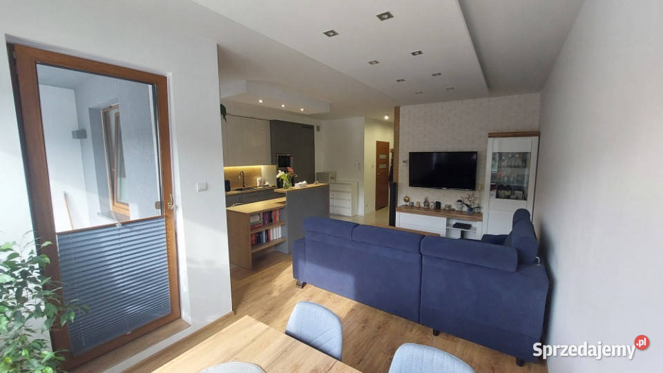 Mieszkanie 5093m2Garaż 2028m2Piwnica 166m2 Piła Liczba pokoi 2 wielkopolskie