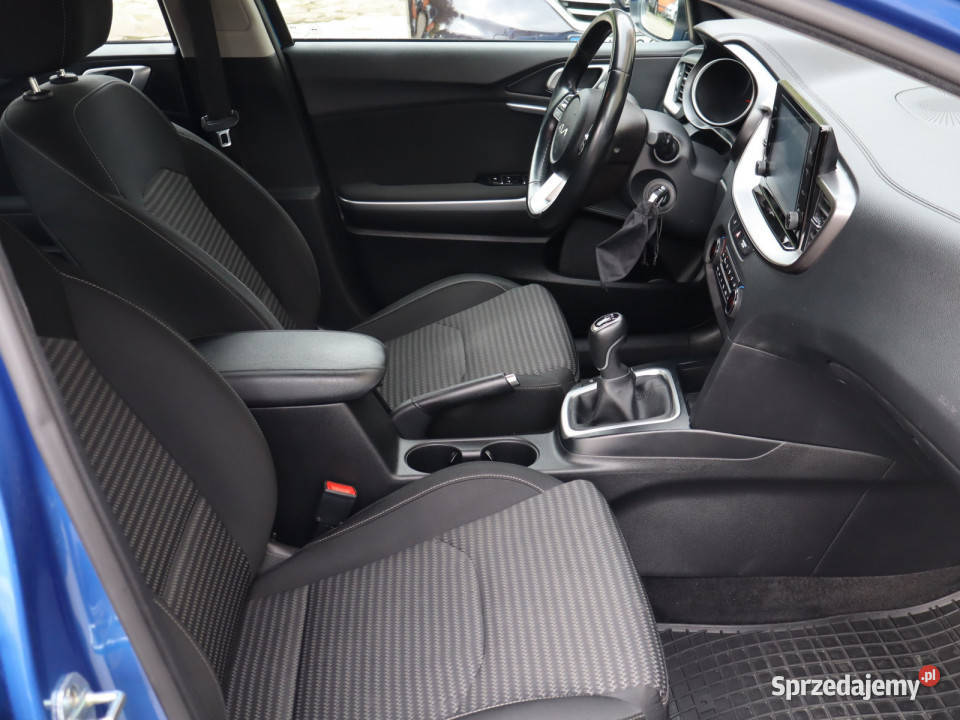 Kia Ceed 15 TGDI nieuszkodzony śląskie Katowice