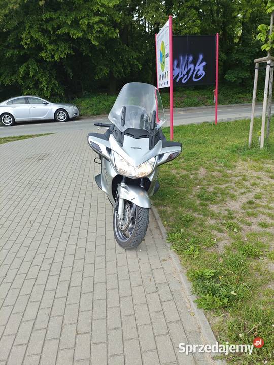 Honda Pan Eropean ST1300 2010 garażowany łódzkie
