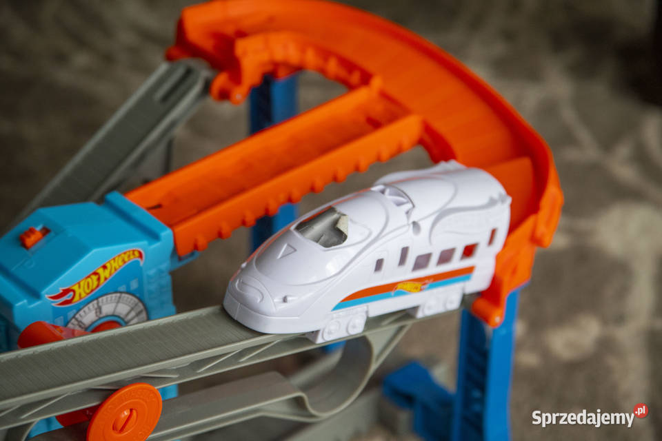 Tor Hot Wheels Odjazdowy Pociąg GRW38 Gdańsk