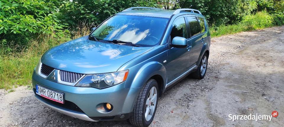 Mitsubishi Outlander II 4x4 7osobowy hak komputer pokładowy