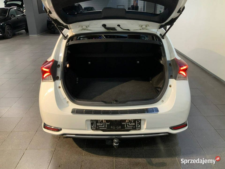Toyota Auris II 2012 Rok produkcji 2016