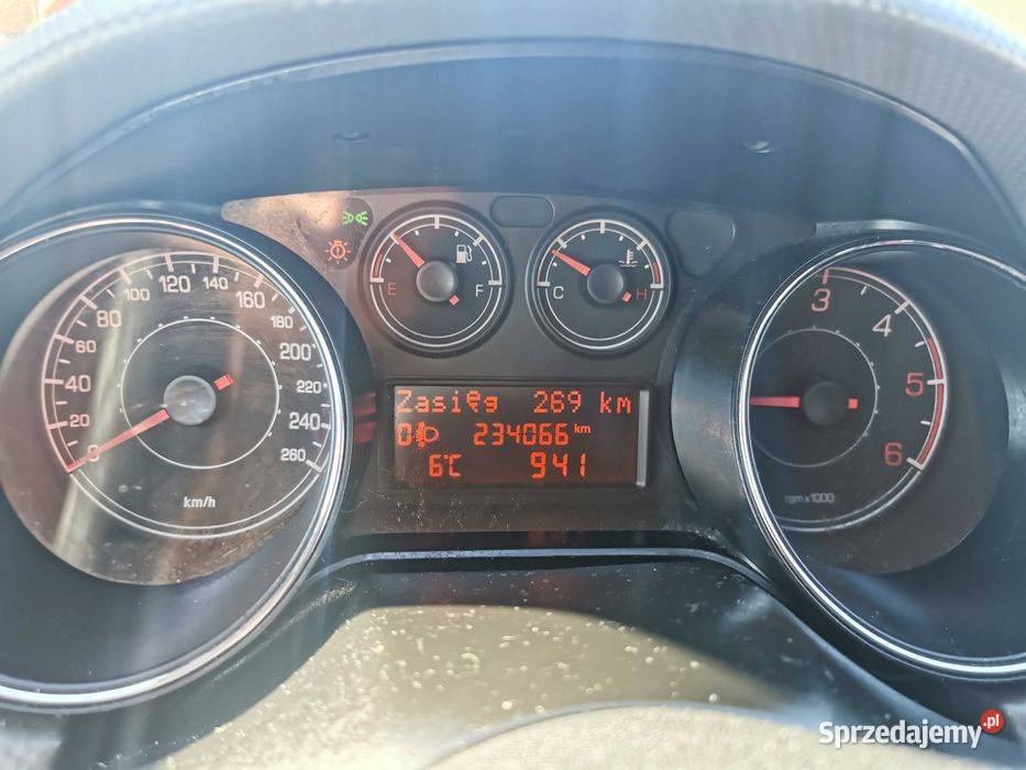 Fiat bravo niskie spalanie 5l100 Rok produkcji 2010 Gliwice