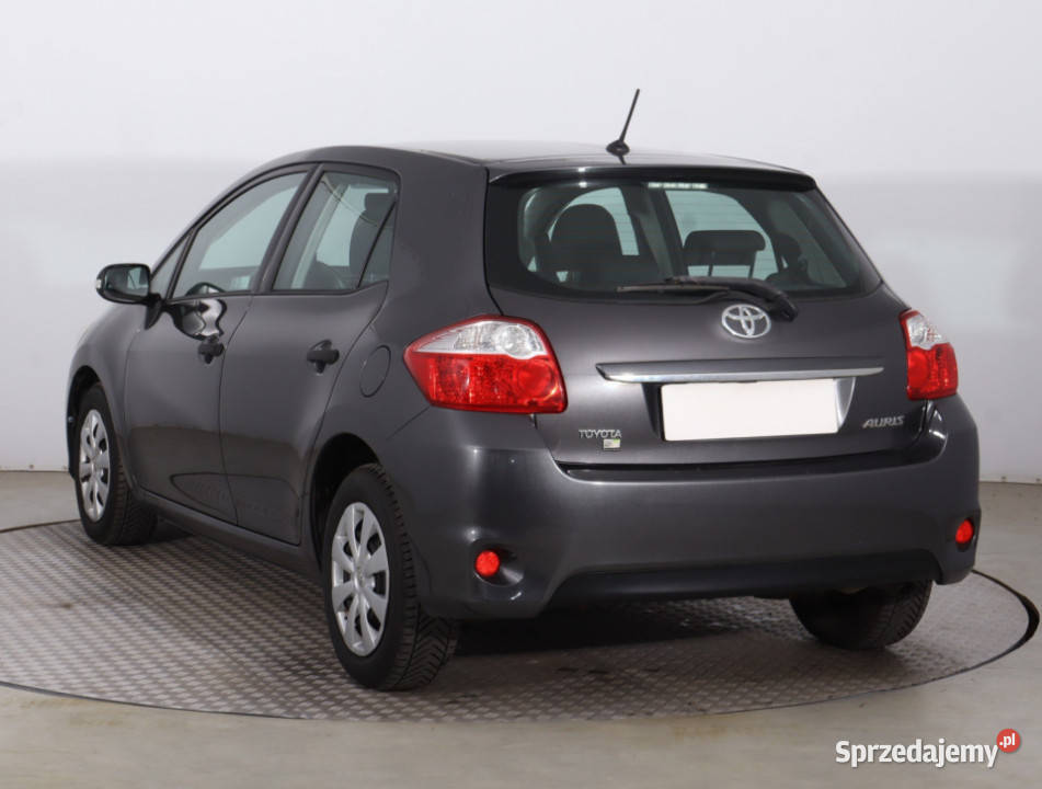 Toyota Auris 13 Dual VVTi wspomaganie kierownicy sprzedam