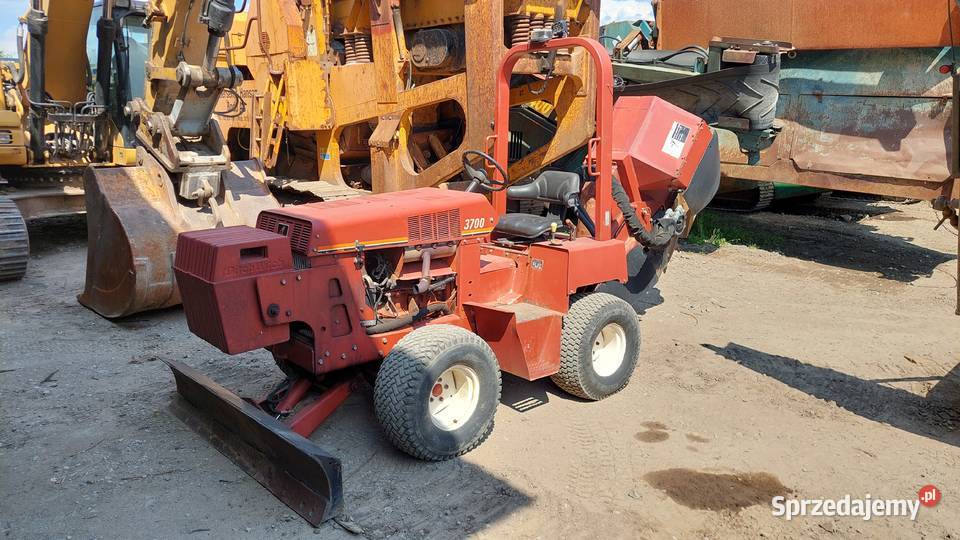 Koparka tarczowa Ditch Witch 3700DD łańcuchowa Sochaczew