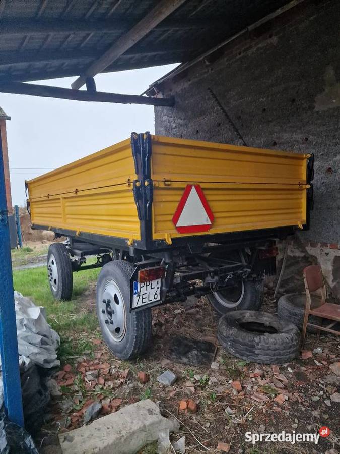 Wywrotka na 3strony z papierami nieuszkodzony Przyczepy rolnicze Ostrów Wielkopolski