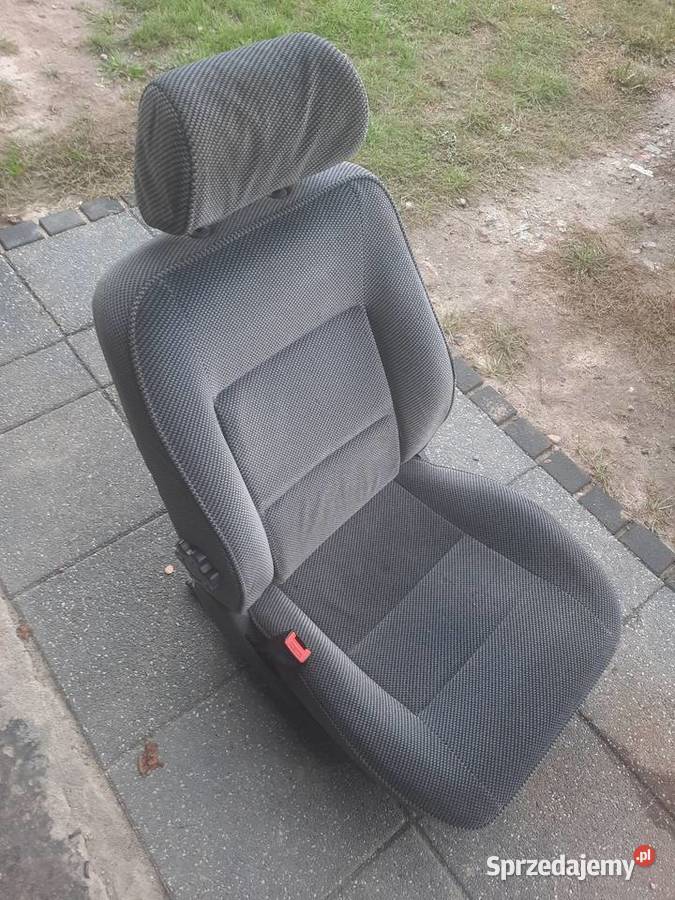 Fotel prawy peugeot 306 stan idealny Radom