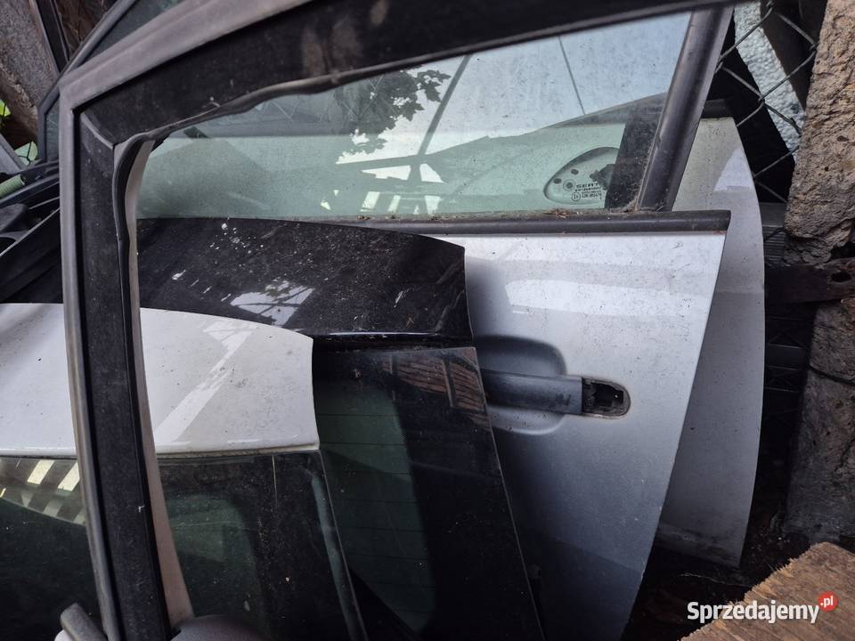 Dzwi klapa tyl seat ibiza 4 czesci Piekary Śląskie