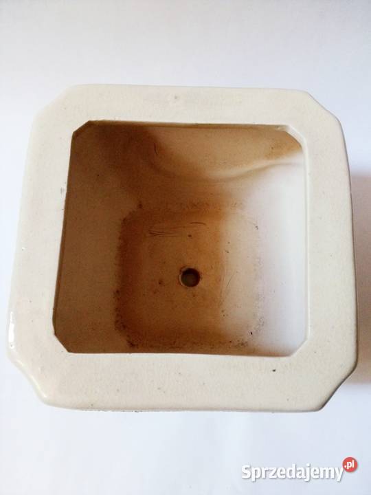 kwadratowa doniczka ceramiczna z ptakami