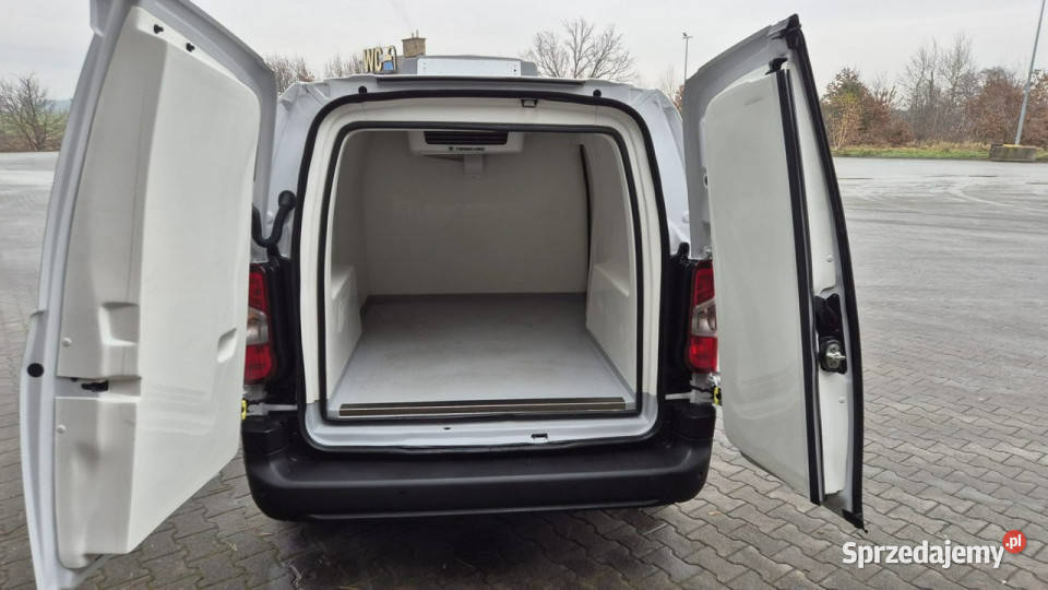 Toyota Proace City Lift Chłodnia Salon Przebieg sprzedam