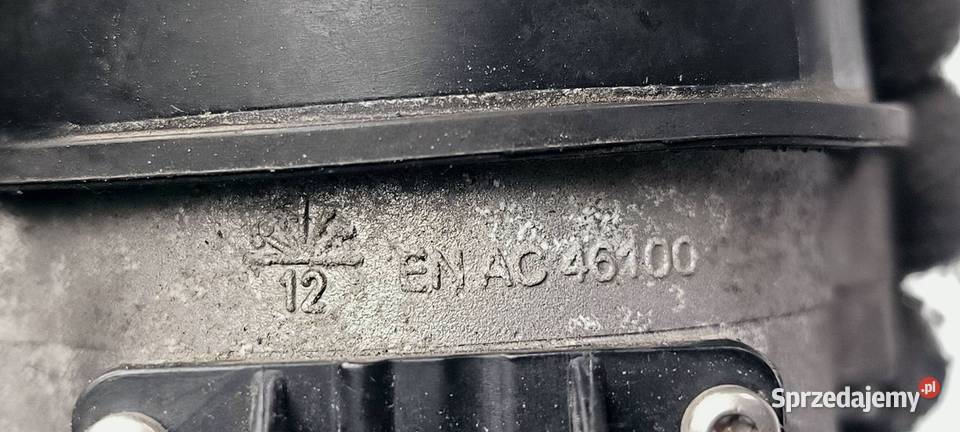 POMPA WODY AUDI A4 B9 4M0965567A Lipno