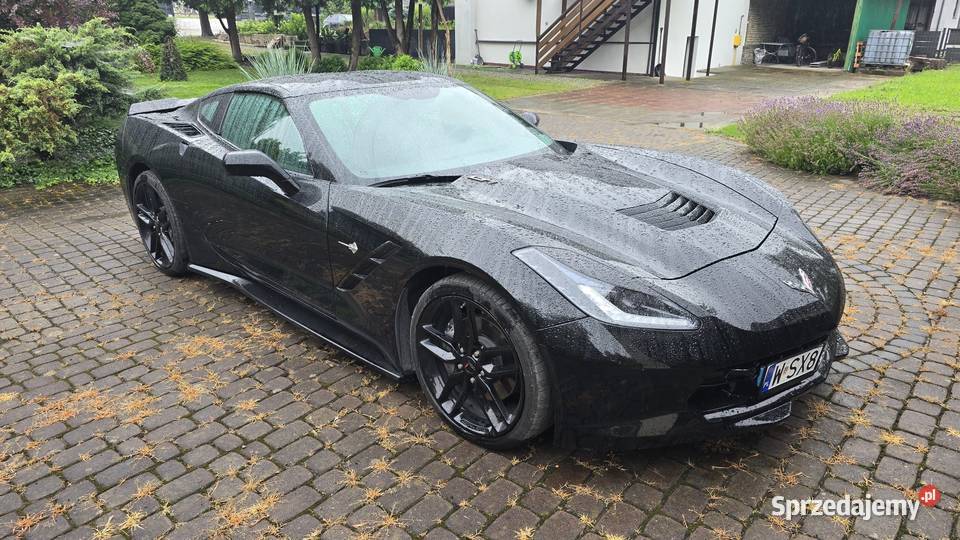 Syndyk sprzeda samochód osobowy Chevrolet 465KM Corvette Radom
