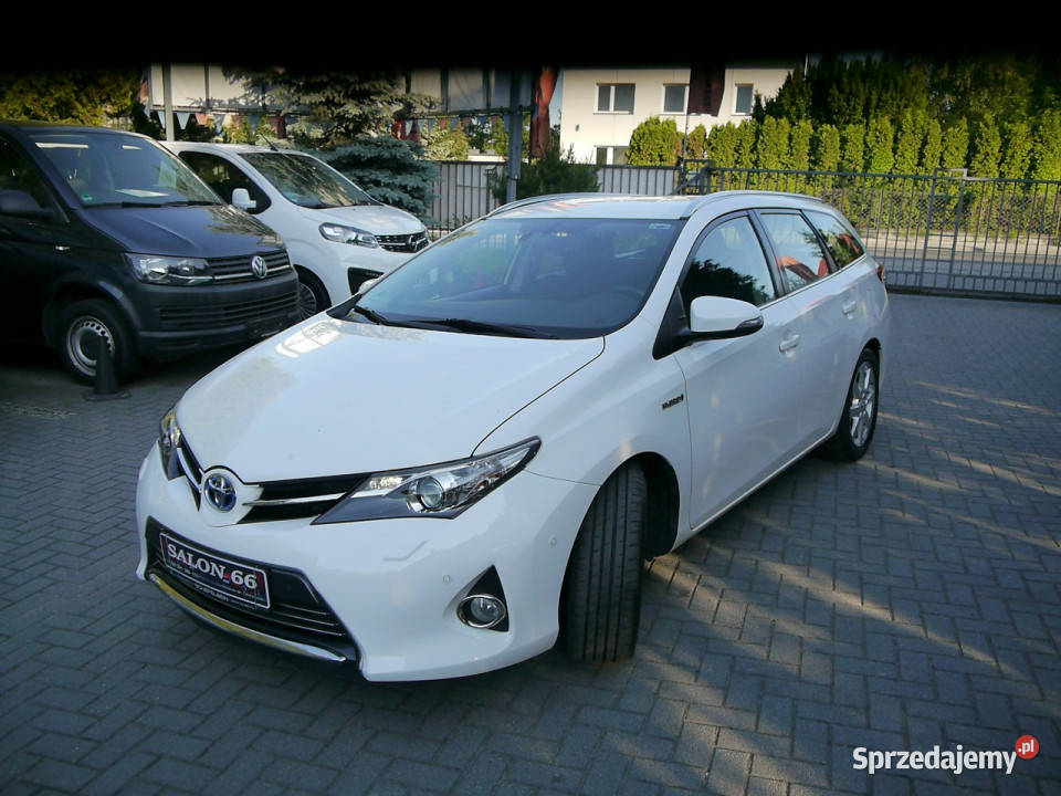 Toyota Auris 18 Hybrid Skóra stan czujnik deszczu Częstochowa