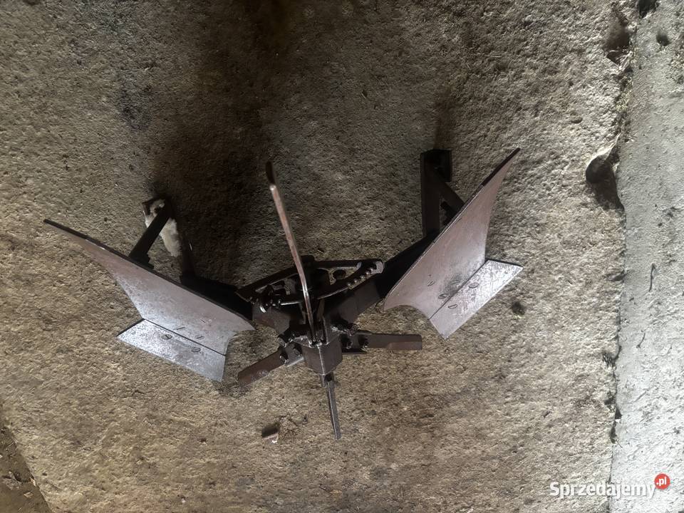 Plug obrotowy do małego traktorka Limanowa