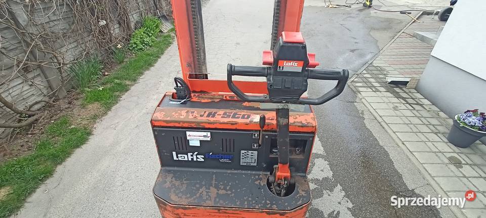 Paleciak Wózek paletowy z masztem Łaziska