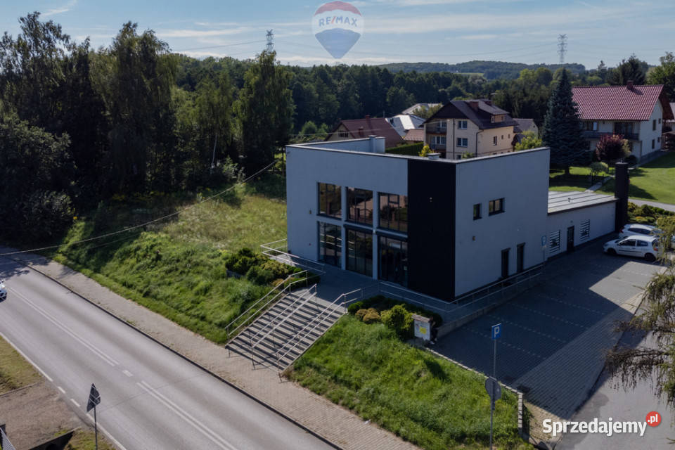 Budynek usługowo handlowoturystyczny Spytkowice