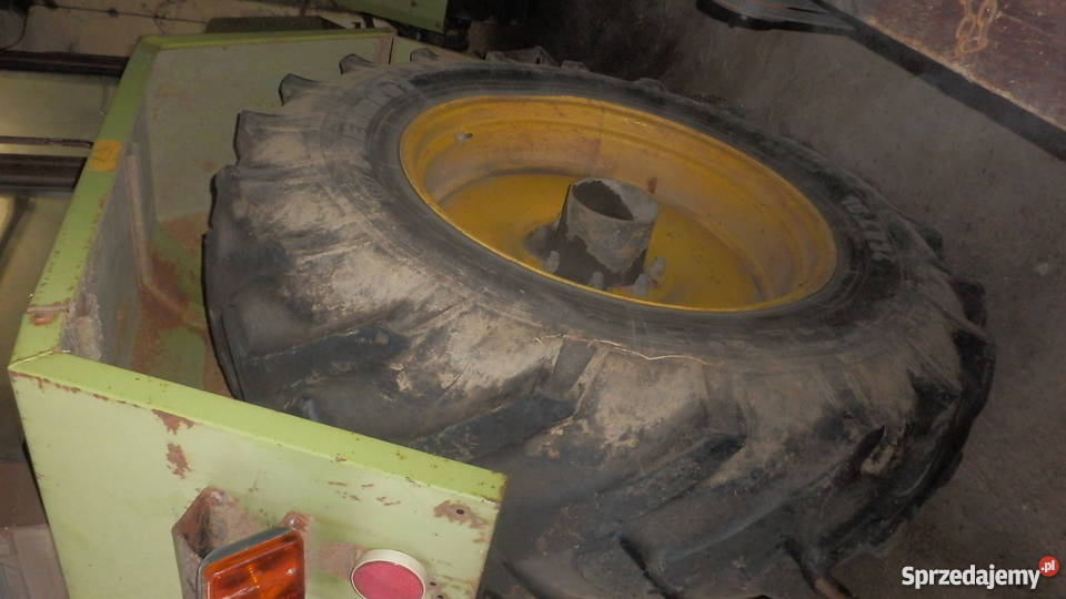 SPRZEDAM CIĄGNIK MARKI FORTSCHRITT ZT 323 A Pneumatyczne siedzenie pomorskie Tychnowy