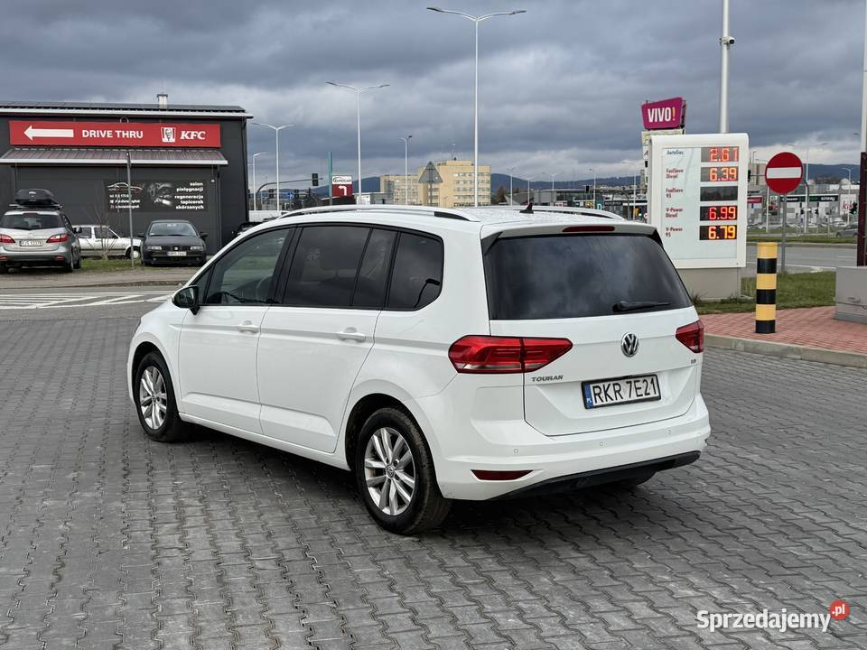 Volkswagen Touran 16 TDI 116 2016 r Automat Touran Krosno