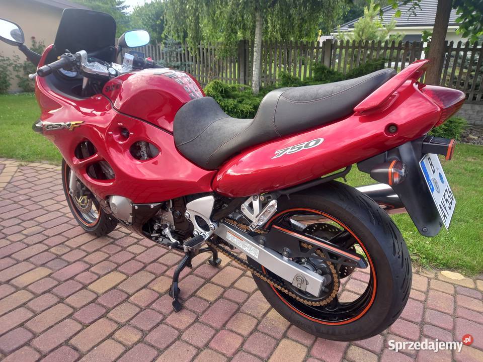 Suzuki GSX 750 F 29 042 Super stan nowy Mniów
