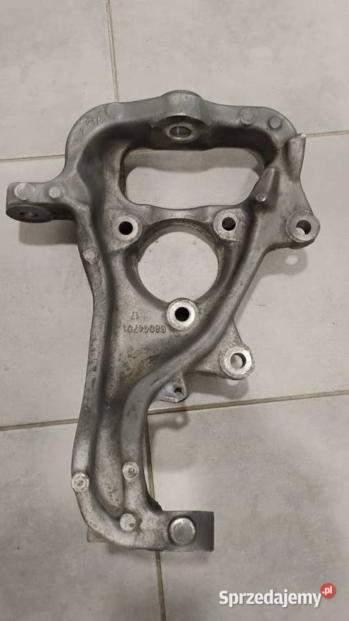 Zwrotnica prawa lewa RAM 1500 4 gen IV stan terenowe Tarnów