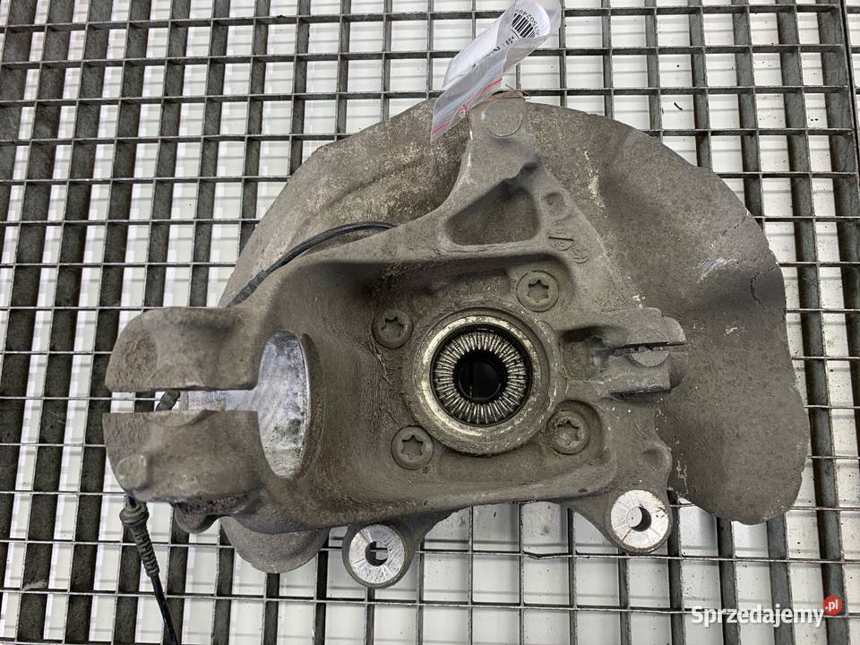 ZWROTNICA PRAWY PRZÓD BMW F45 20 150 osobowe Zwrotnice