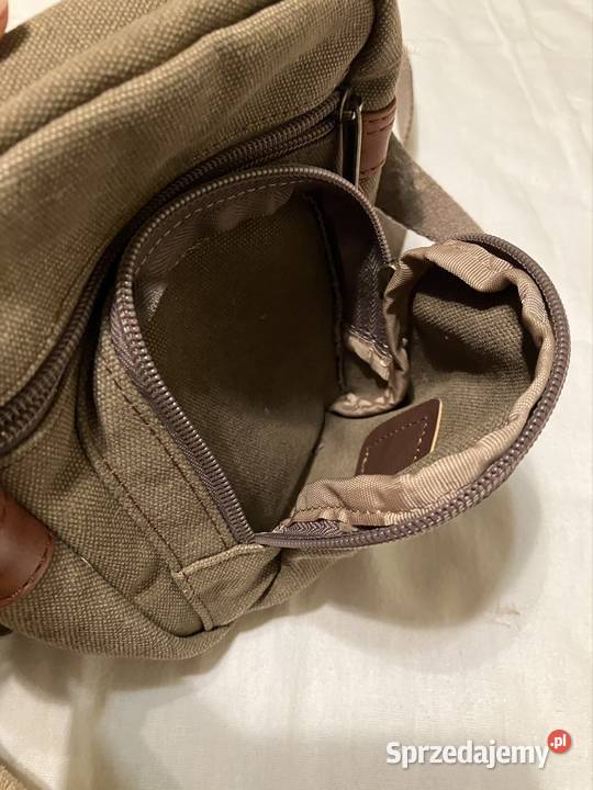 Mała torebka w odcieniu khaki marka premium Legnica