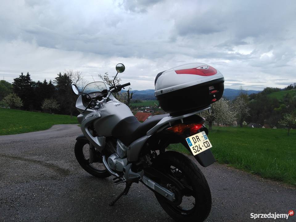 Honda Varadero 125 z 2002 roku Honda Tarnów