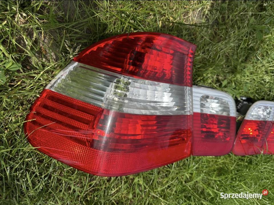 BMW 3 E46 sedan lampy tylne oryginał komplet