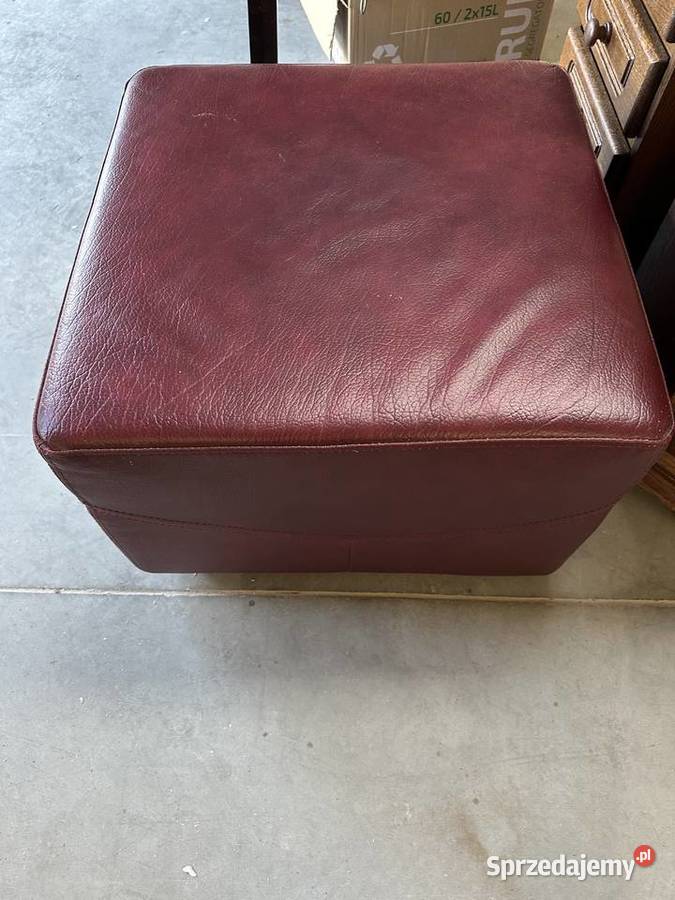 Duża pufa ze skóry Sławoszewek