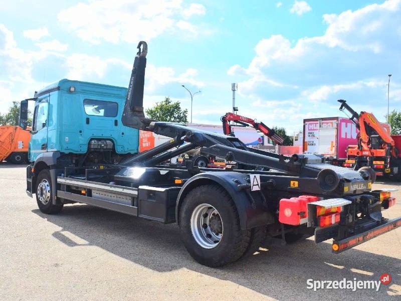 Hakowiec 4x2 hakowiec 2 osiowy Mercedes Eur 6 Warszawa