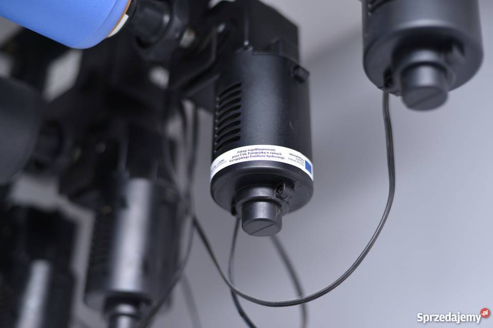 Elektryczny system zawieszania teł na 4 tła Żuromin