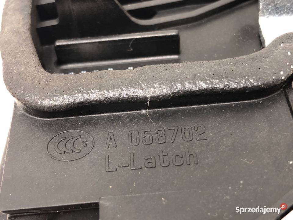 ZAMEK DRZWI PRAWY PRZÓD BMW E83 SUV 0311