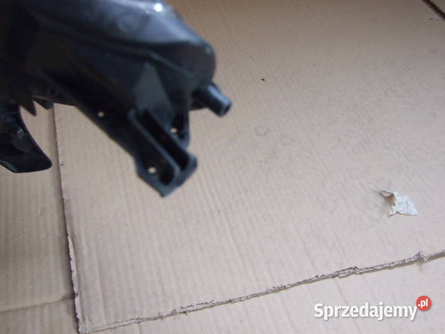 Lampa przód prawa Opel Vivaro Renault Trafic Lampy przednie Białystok sprzedam