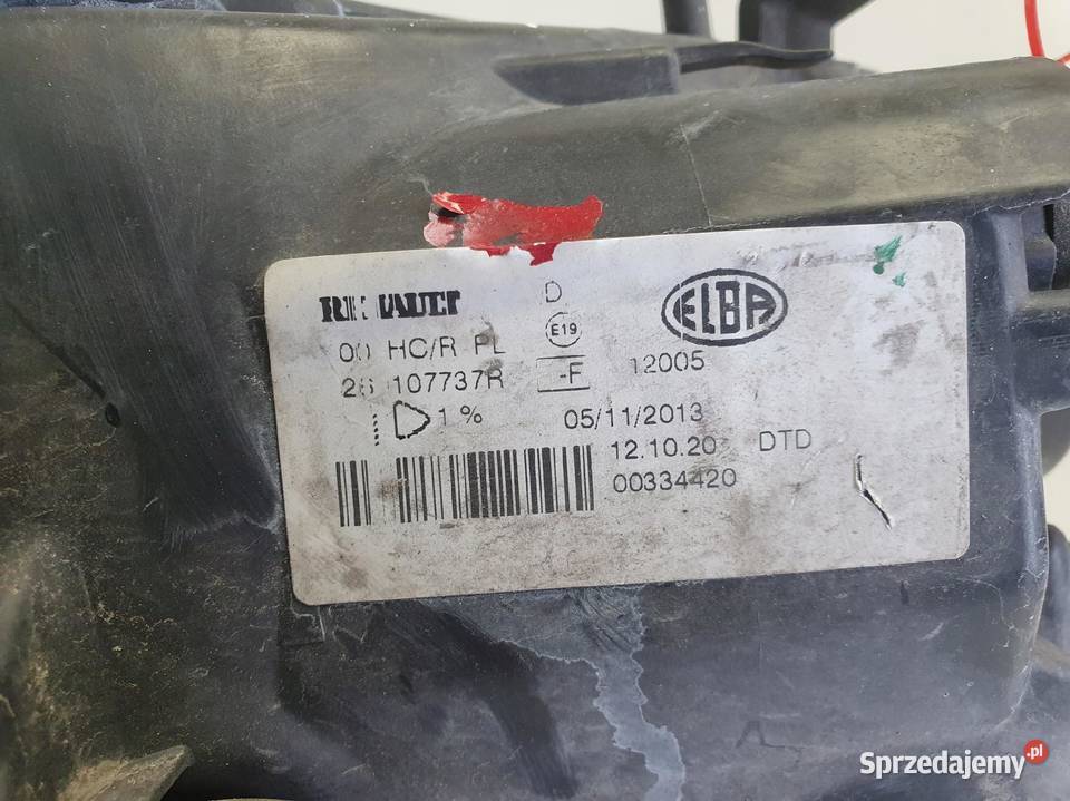 LAMPA PRAWA Dacia Logan Sandero II 1216r osobowe Lampy przednie Rudka