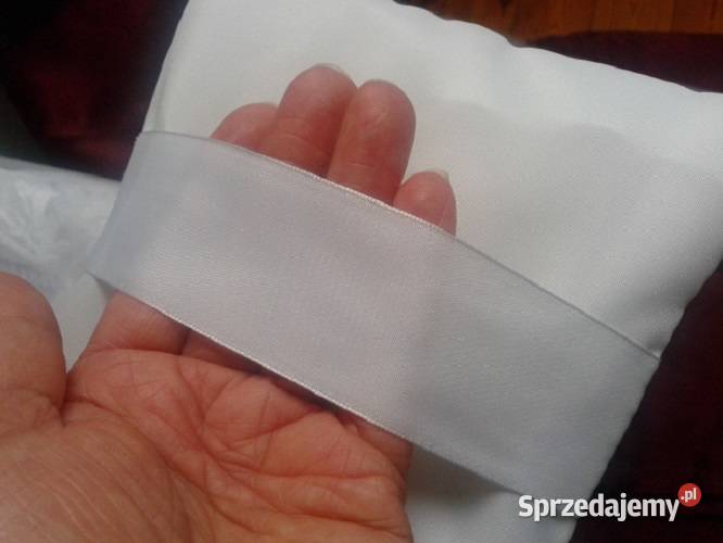 Popoduszeczki Poduszeczka na obrączki jasno krem dolnośląskie Wrocław sprzedam