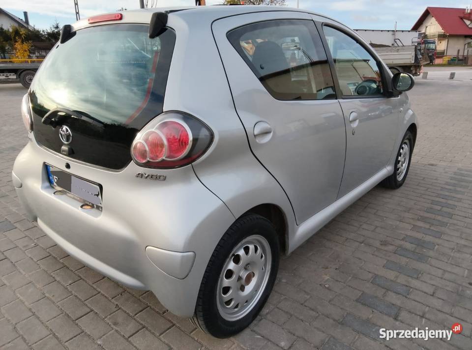 Toyota Aygo10 68Klimatyzacjabez korozji centralny zamek pomorskie Niestępowo sprzedam
