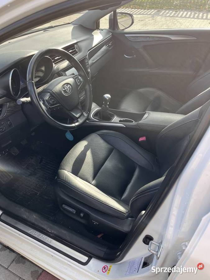 Toyota avensis Lipa