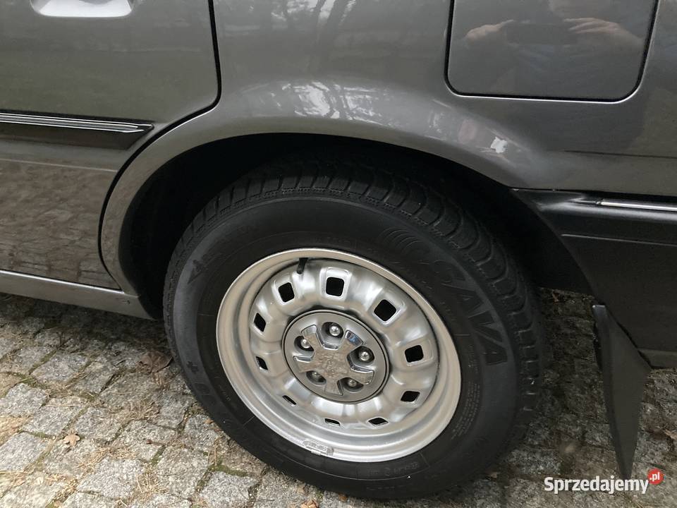 Toyota Camry 20 turbo diesel salon mały przebieg łódzkie Zgierz