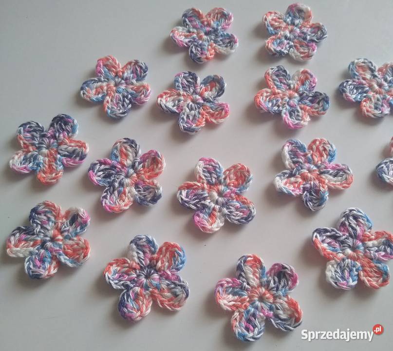 Aplikacje kwiaty kwiatki szydełkowe Handmade pomorskie