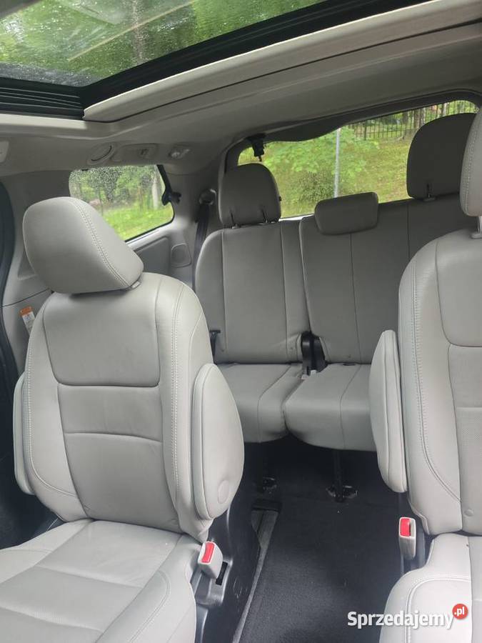 Toyota sienna limited awd 3500cm3 Karpacz