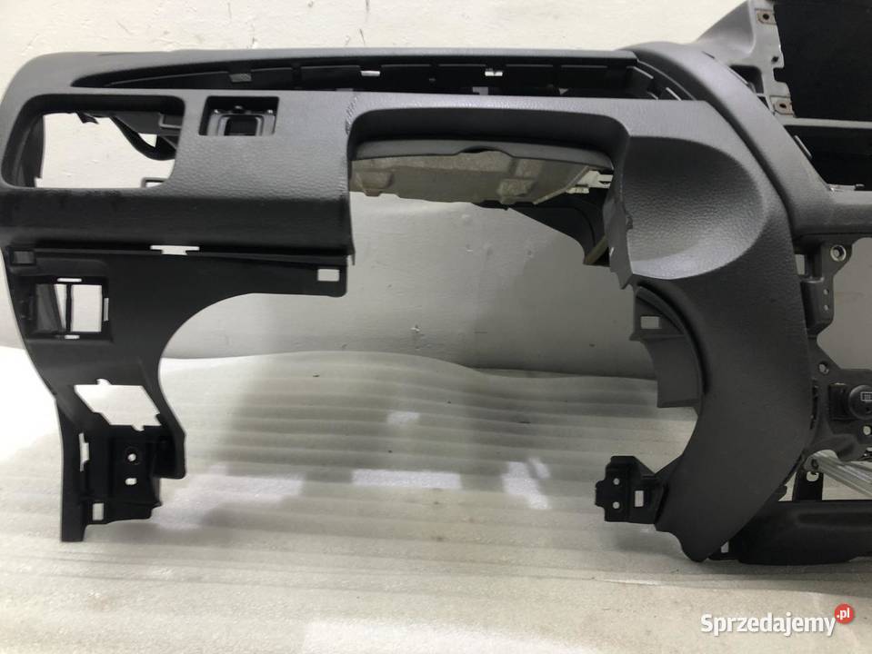 KONSOLA DESKA ROZDZIELCZA SUZUKI LIANA EU 0110