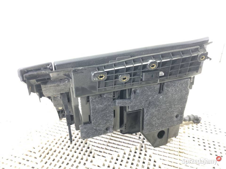 SCHOWEK PASAŻERA AUDI Q7 4M SUV PÓŁKA DESKI osobowe podkarpackie