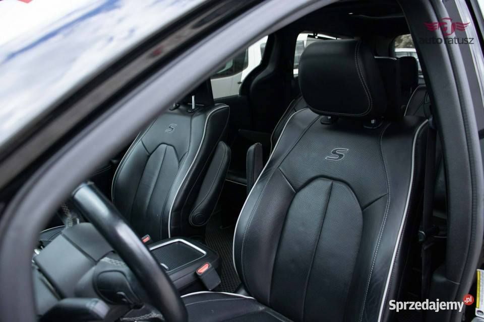 Chrysler Pacifica prywatna Pełna Limited S Warszawa