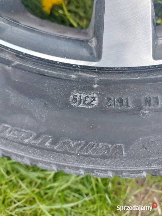 Kompletne koła w stanie Nowy Targ