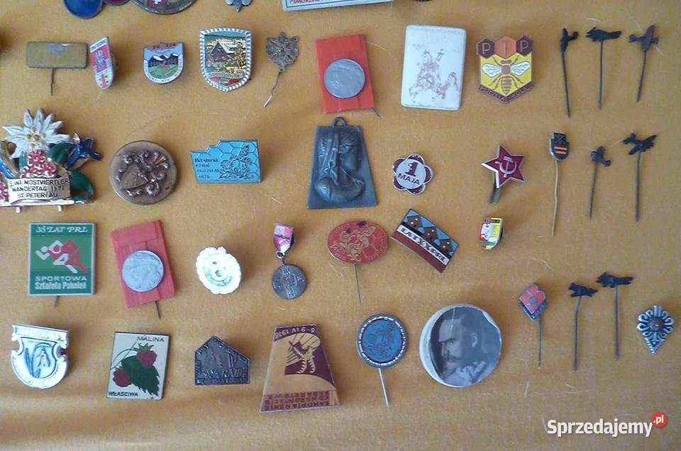 ZESTAW ODZNAK PRL RÓŻNE 122 sztuk małopolskie Kraków