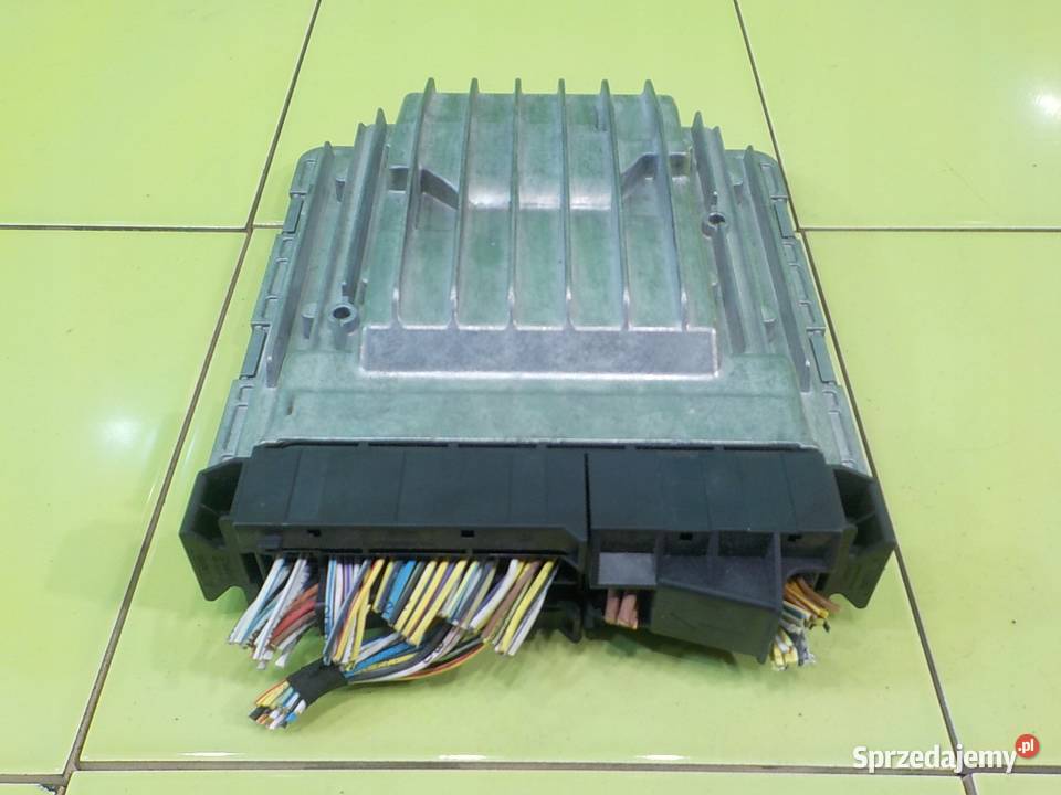 BMW 3 E90 LIFT 30 B 09r SEDAN sterownik komputer