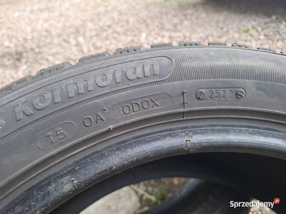 Opony Zimowe Kormoran Snow 22550R17 98V XL Para Motoryzacja