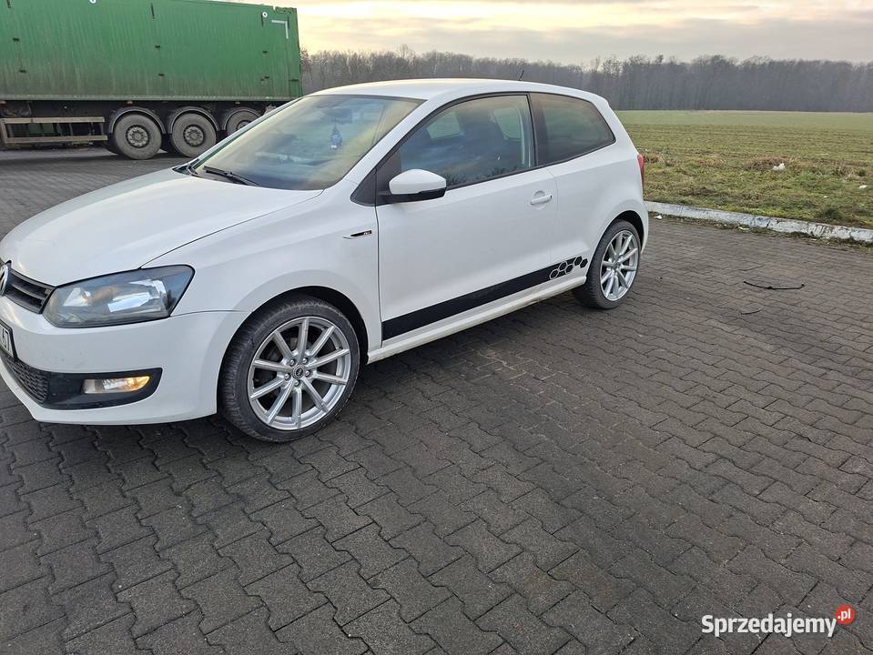 VW POLO BLUEMOTION 16 TDI 6r koła 15 17 diesel Świdnica
