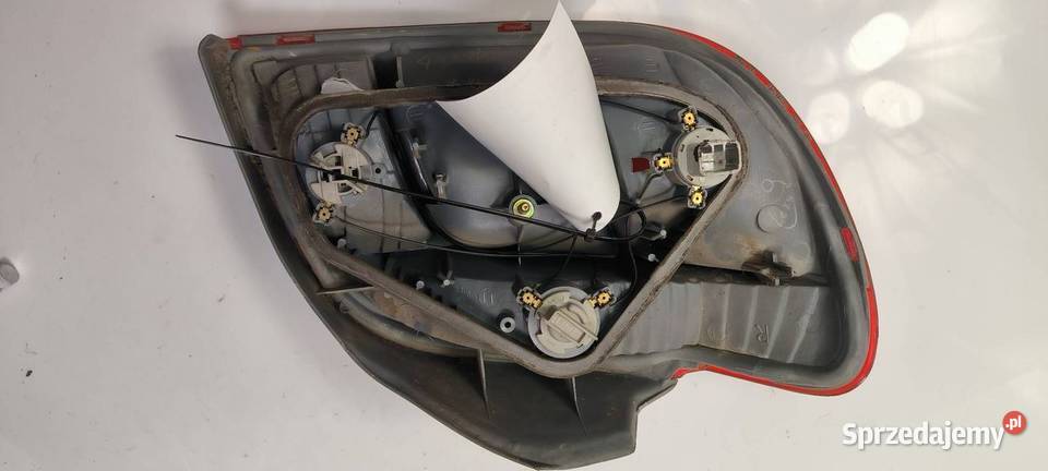 LAMPA PRAWA TYŁ TOYOTA YARIS I Lipno