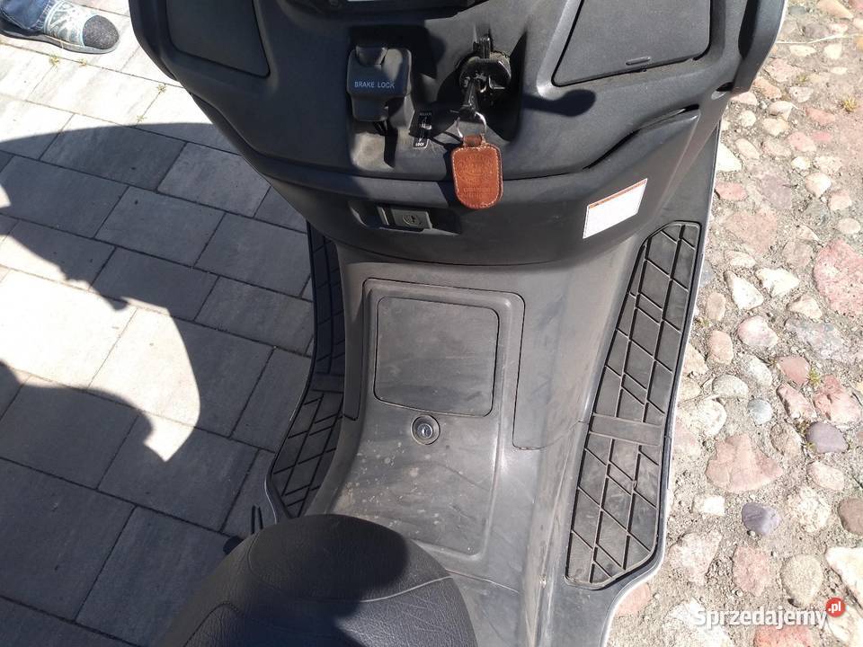 Skuter Suzuki Burgman 400 Rok produkcji 1999 Orzechowo
